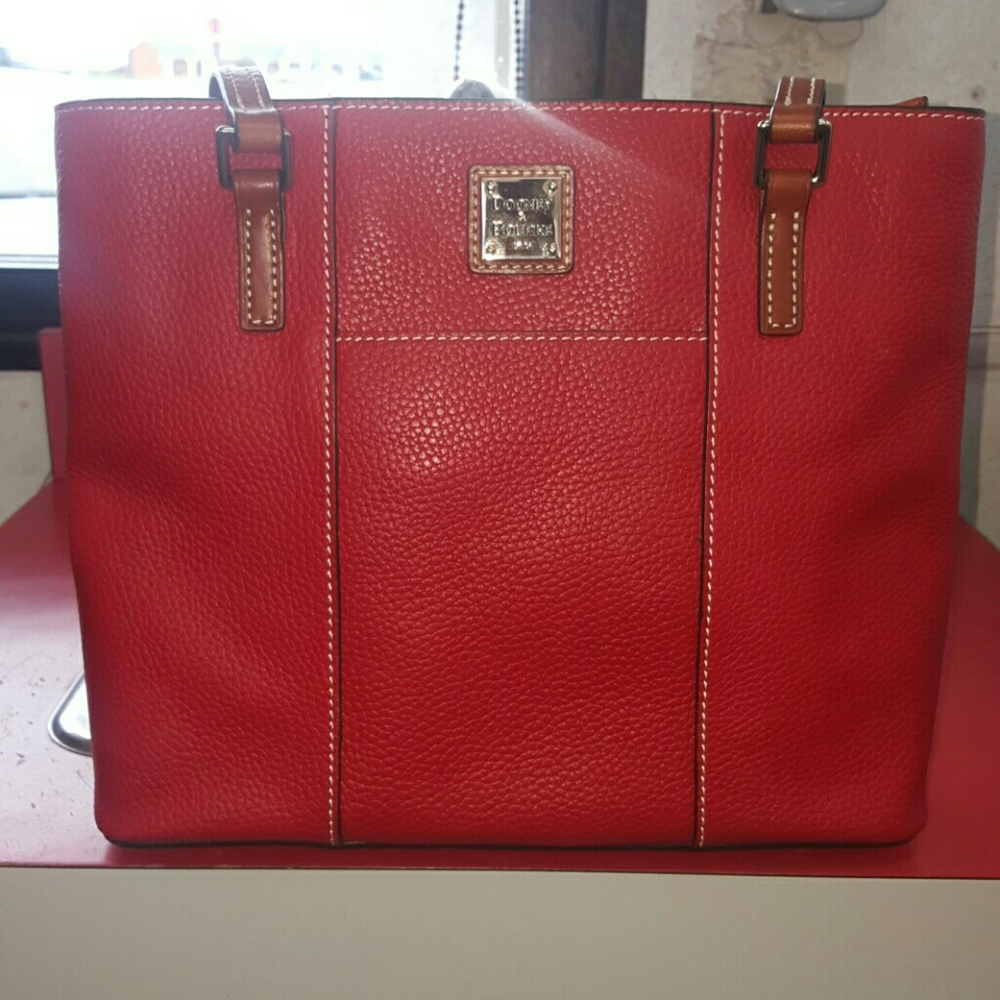 Dooney & Bourke